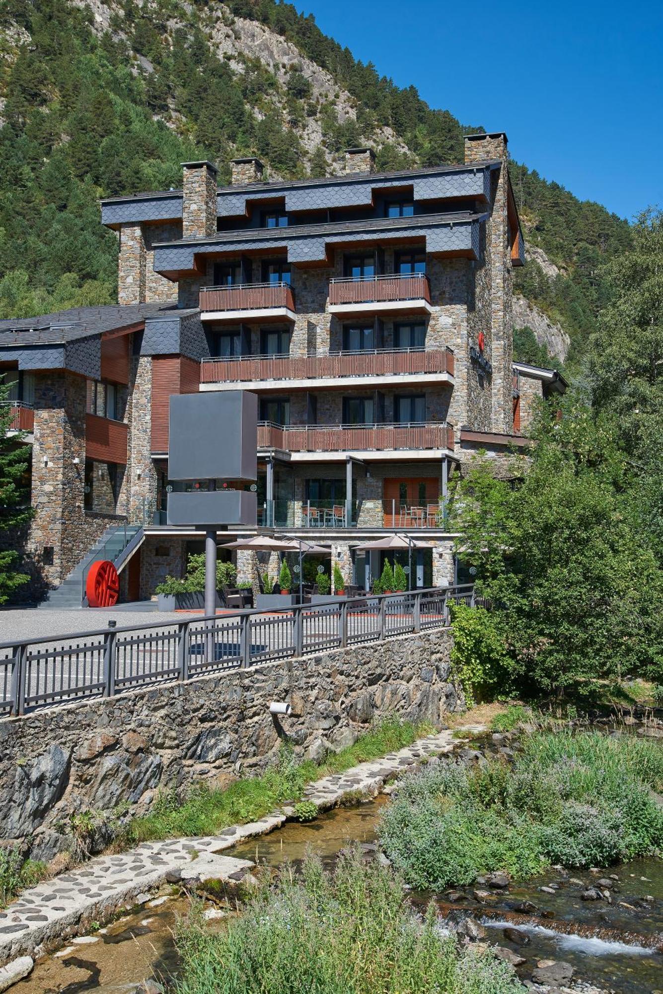 Nh Collection Andorra Palome Hotel Erts Bagian luar foto