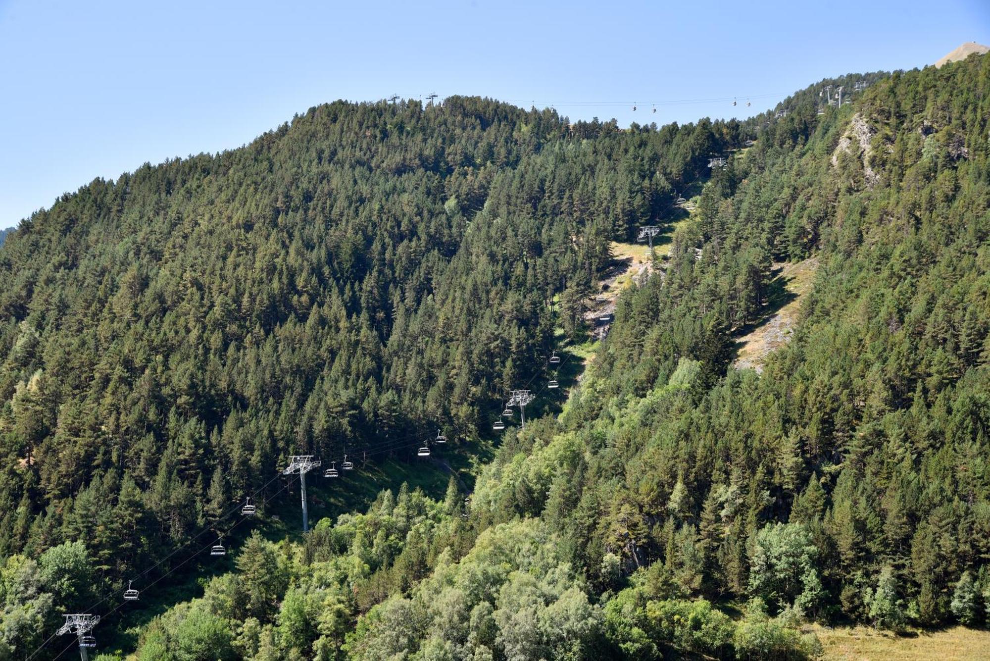 Nh Collection Andorra Palome Hotel Erts Bagian luar foto